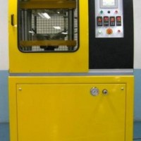 平板硫化機(jī)